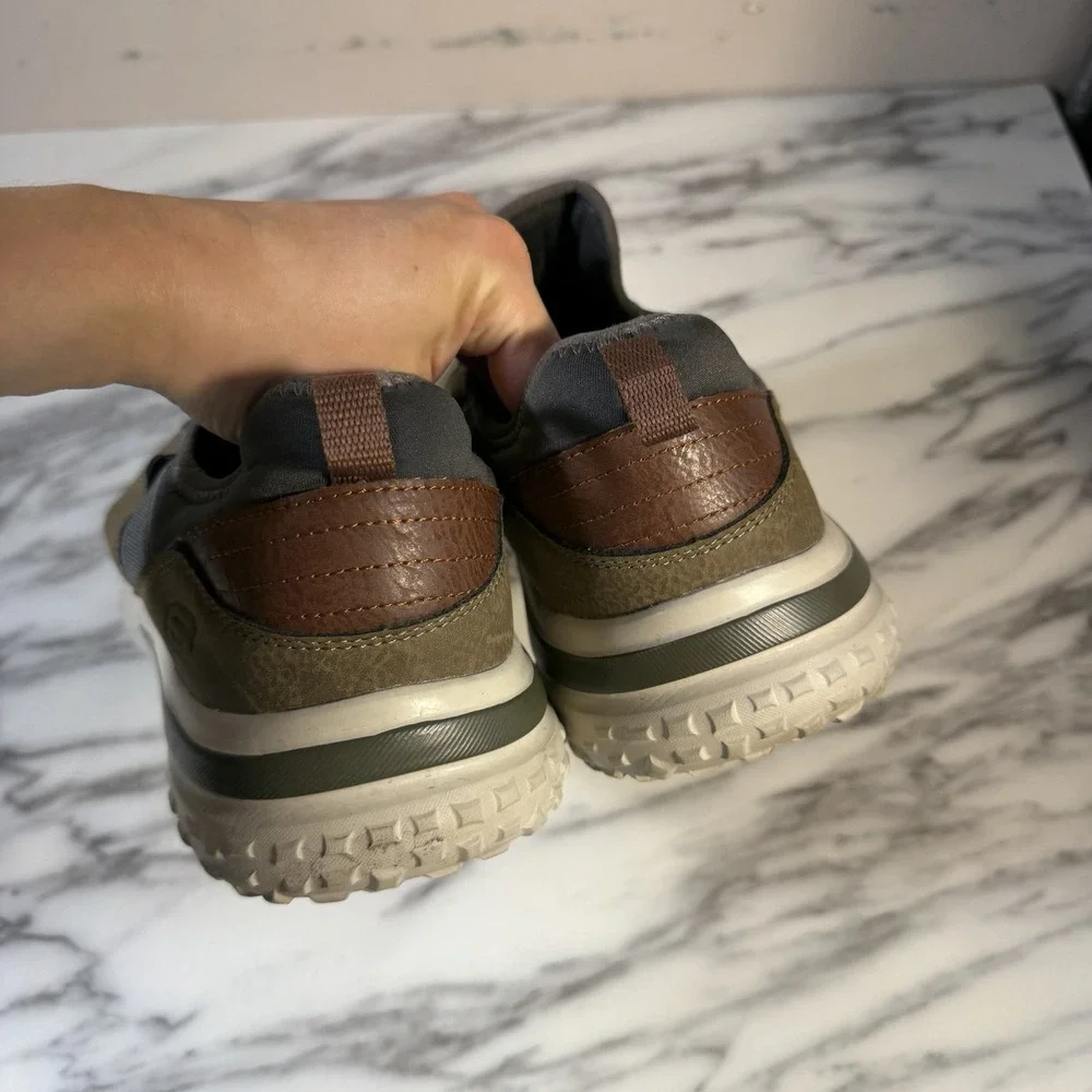 Skechers‎ Solvano Caspian Brown Comfort Slip On Sneaker Men's size 11 Walking